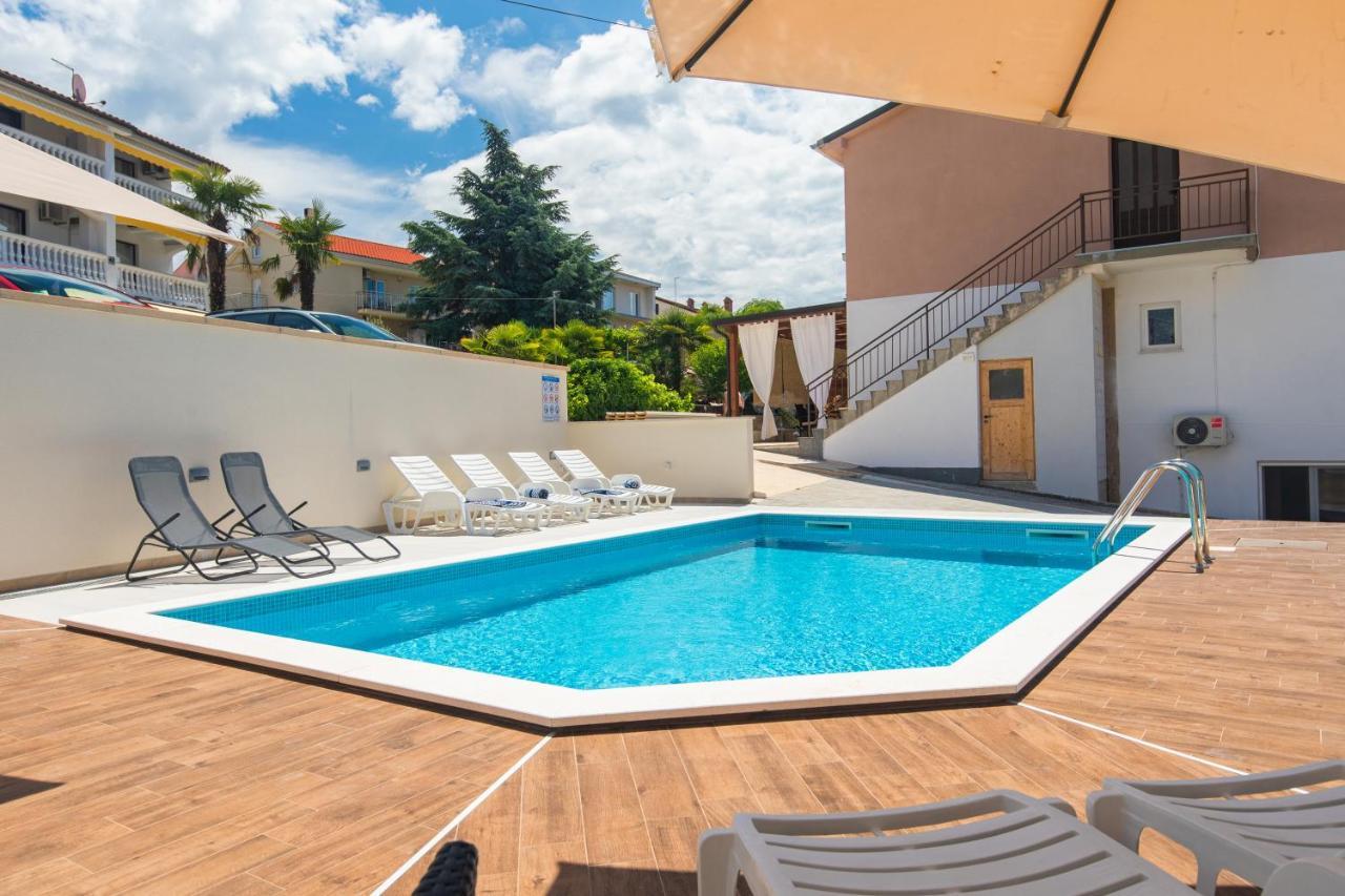 Apartment Dida I Mara مالينسكا المظهر الخارجي الصورة